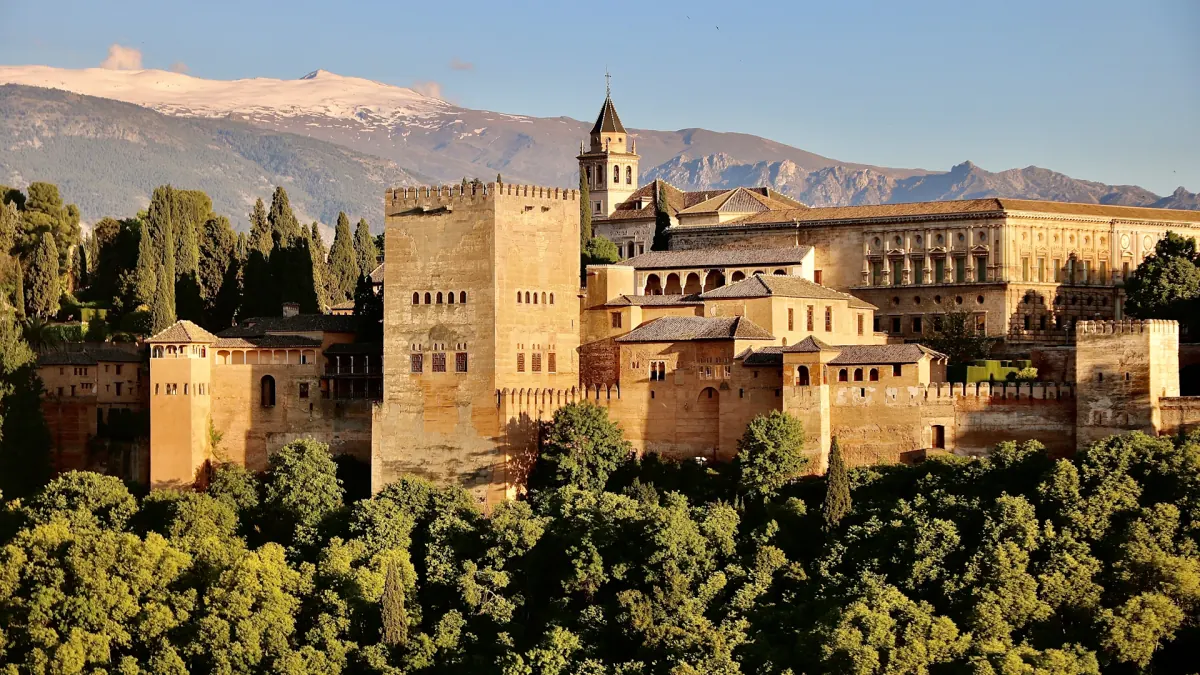 Skyline de Granada al atardecer